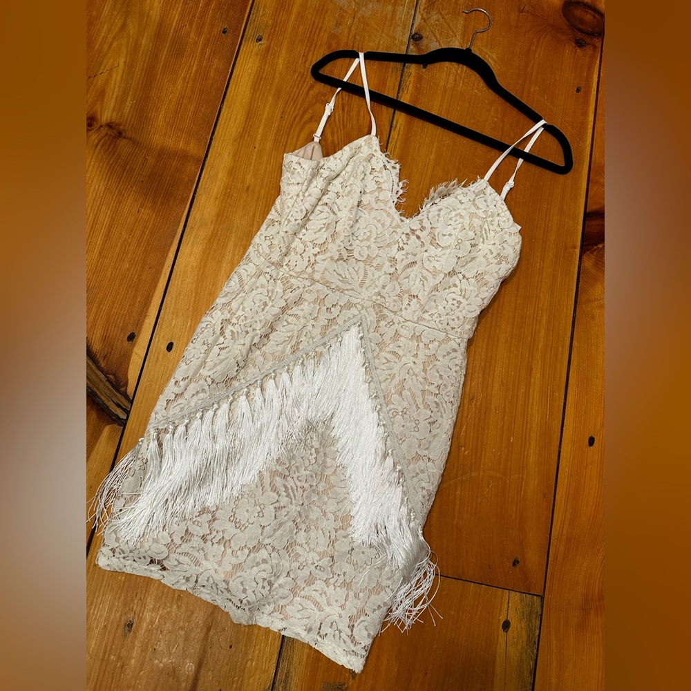 Mini lace dress